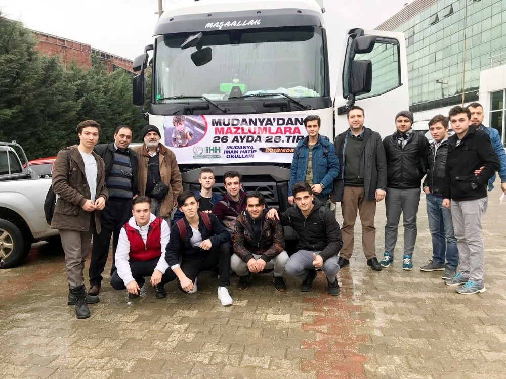 Mudanyadan Afrine Yardım Tırı