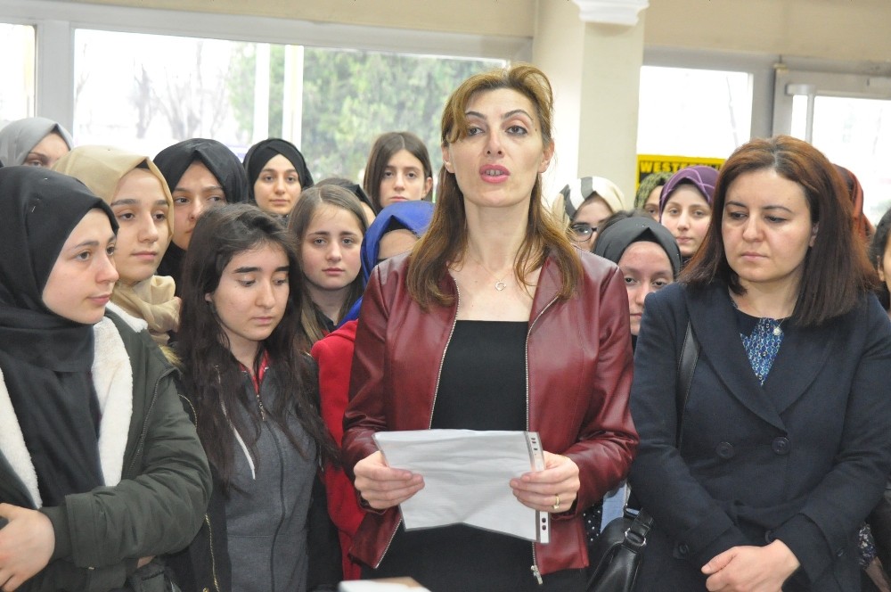 Öğrencilerden Şehit Annelerine Mektup