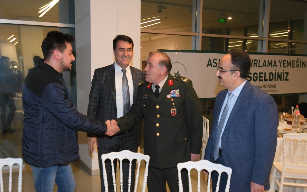 Osmangazide Asker Adayları Vatan Nöbetine Uğurlandı