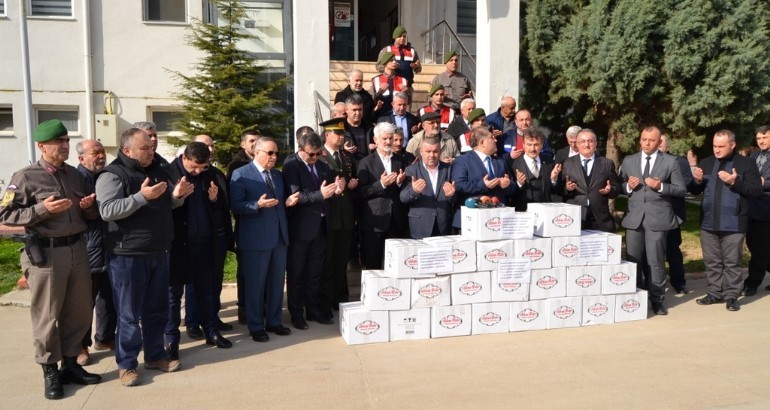 Yenişehir Esnafı Mehmetçiklere Helva Gönderdi