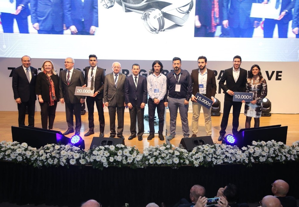 Zeytin Çekirdeğini Plastiğe Dönüştüren Projeye Büyük Ödül