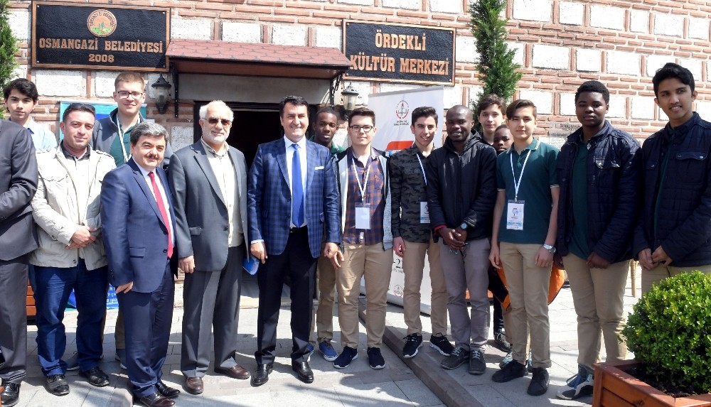 7 Bölgeden 7 Kıtaya Öğrenciler Osmangazide Buluştu
