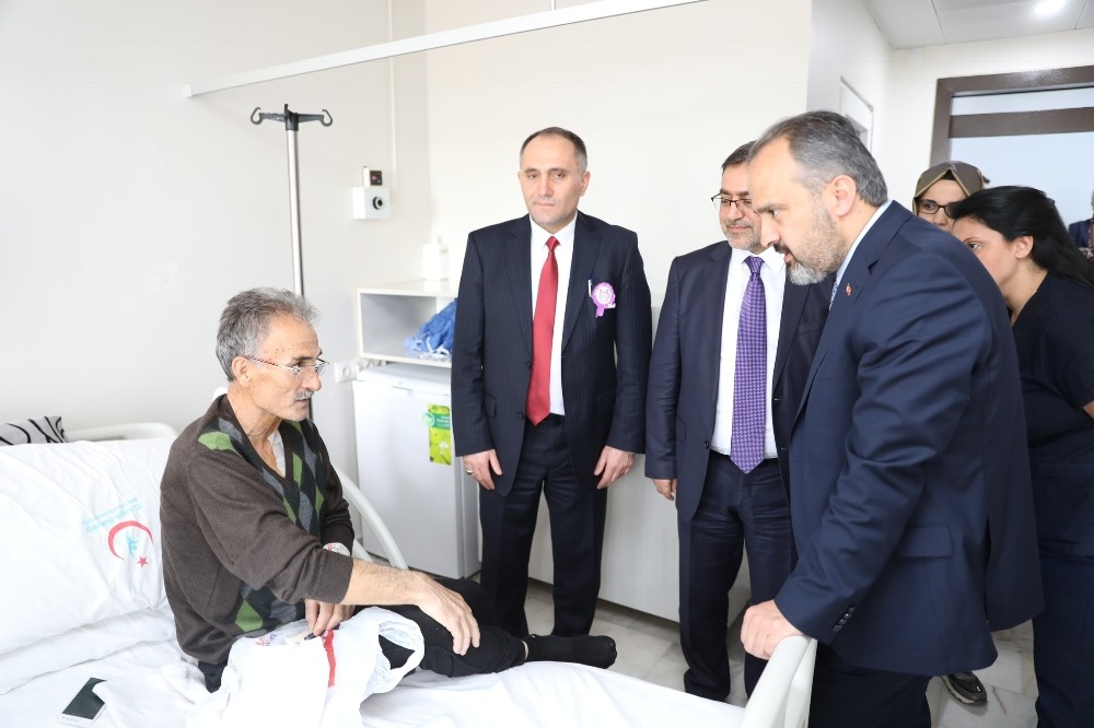 Aktaştan Hastalara Moral Ziyareti