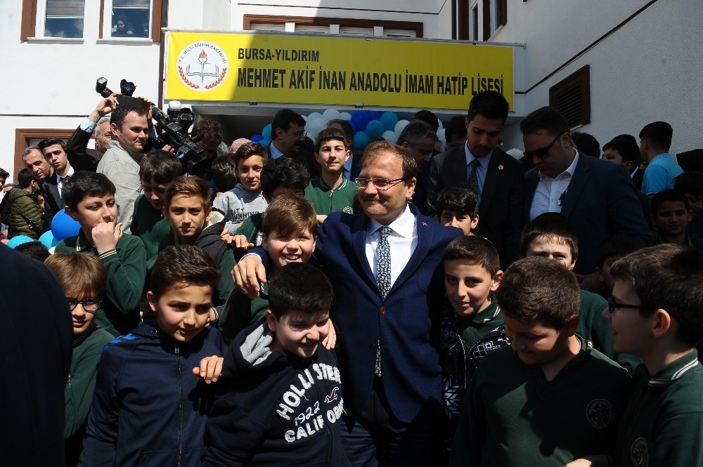 Başbakan Yardımcısı Çavuşoğlu Bursada Okul Açılışına Katıldı