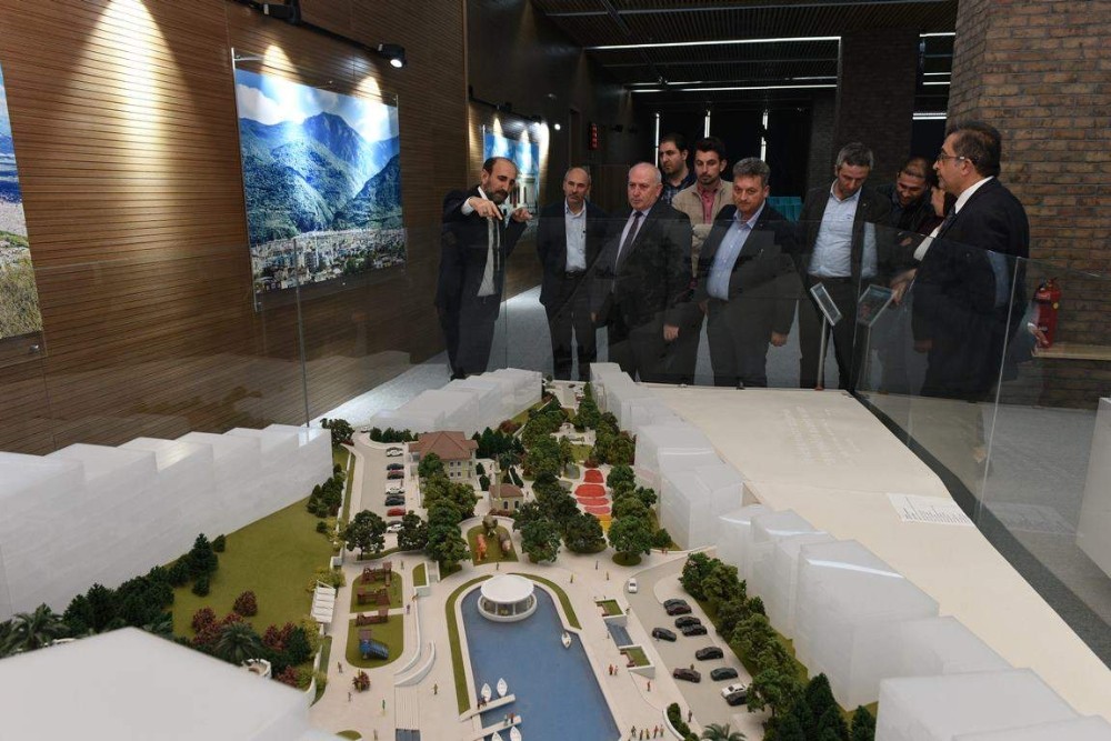 Başkan Edebali, Meslektaşlarına Dönüşümü Anlattı