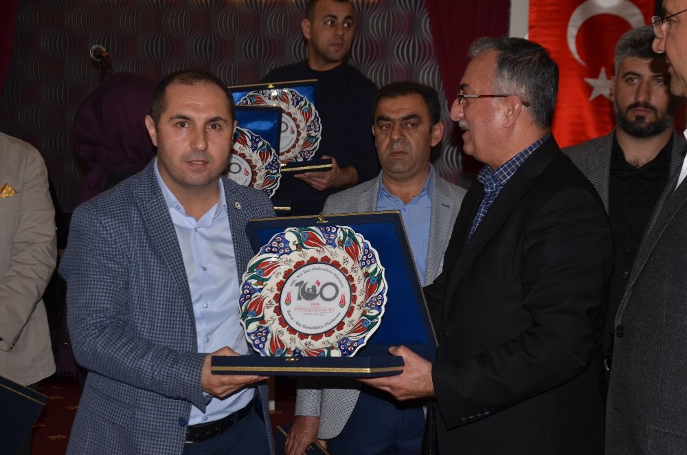 Bursada Vanın Düşman İşgalinden Kurtuluşunun 100. Yılı Kutlandı