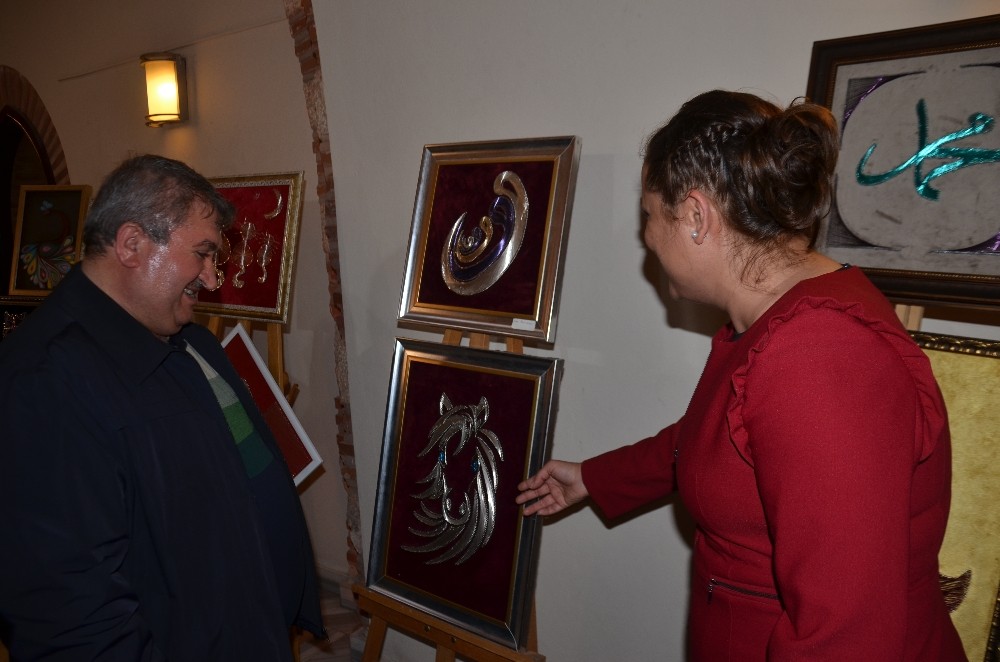 Bursalı Öğrencilerden Afrin Şehitleri Sergisi