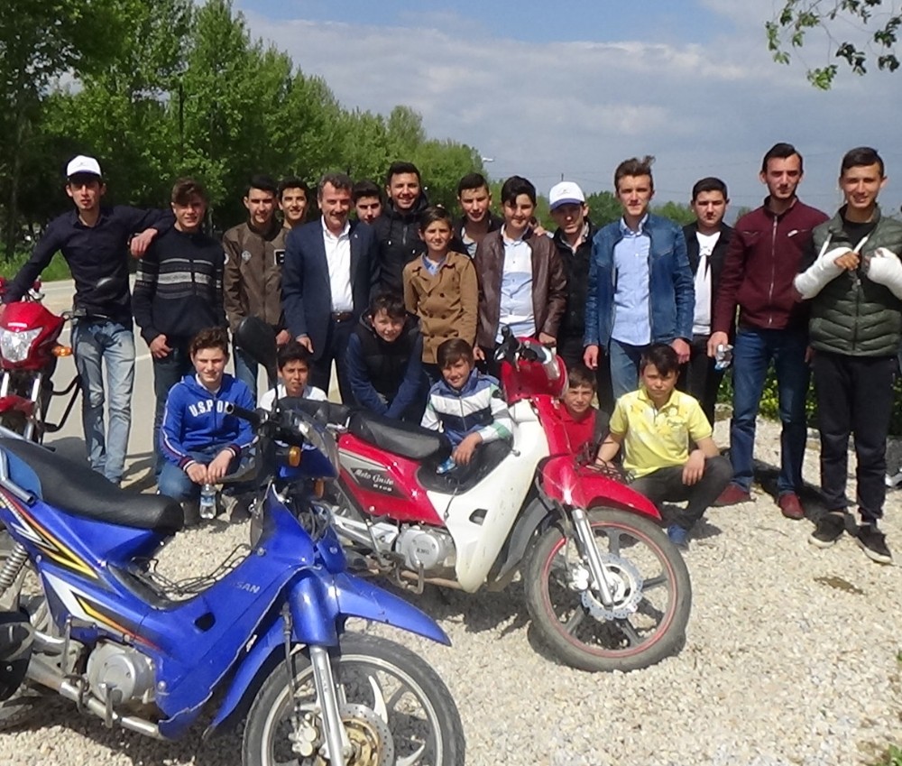 Çelikten Gençlere Destek