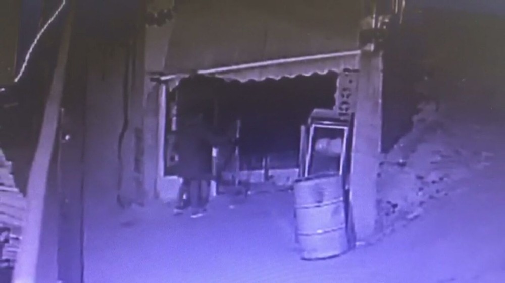 Demir Kesme Makinesi İle Gelip 10 Dakikada Soydular