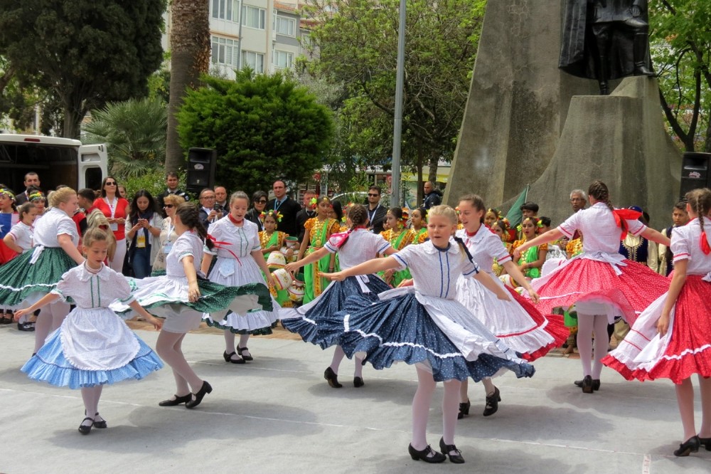 Dünya Çocukları Mudanyada