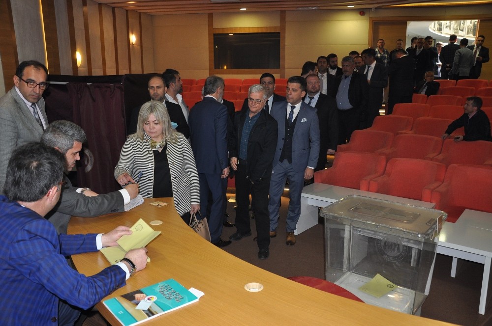 İnegöl Ticaret Ve Sanayi Odasında Yeni Başkan Uğurdağ