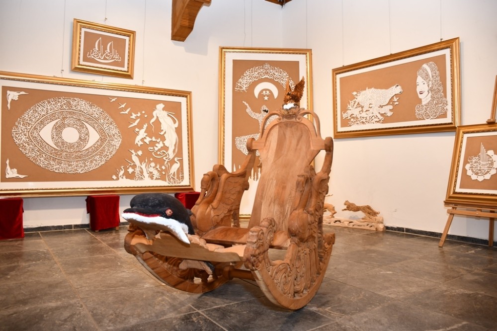 İnegölde Ahşap Yontu Ve Naht Sergisi