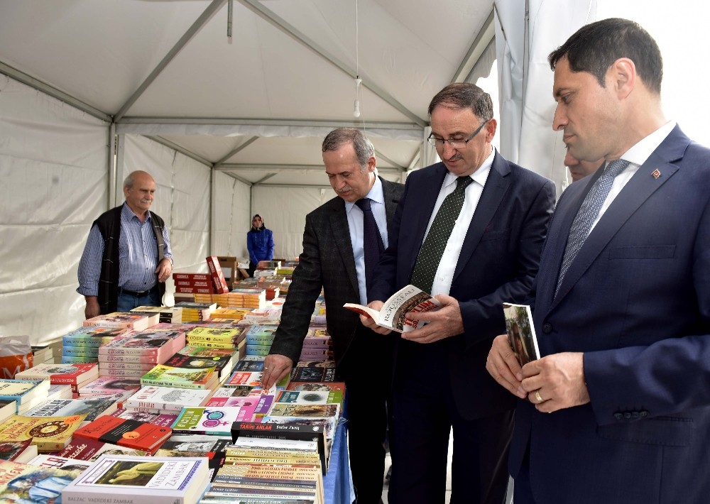 Kitap Günleri Başladı