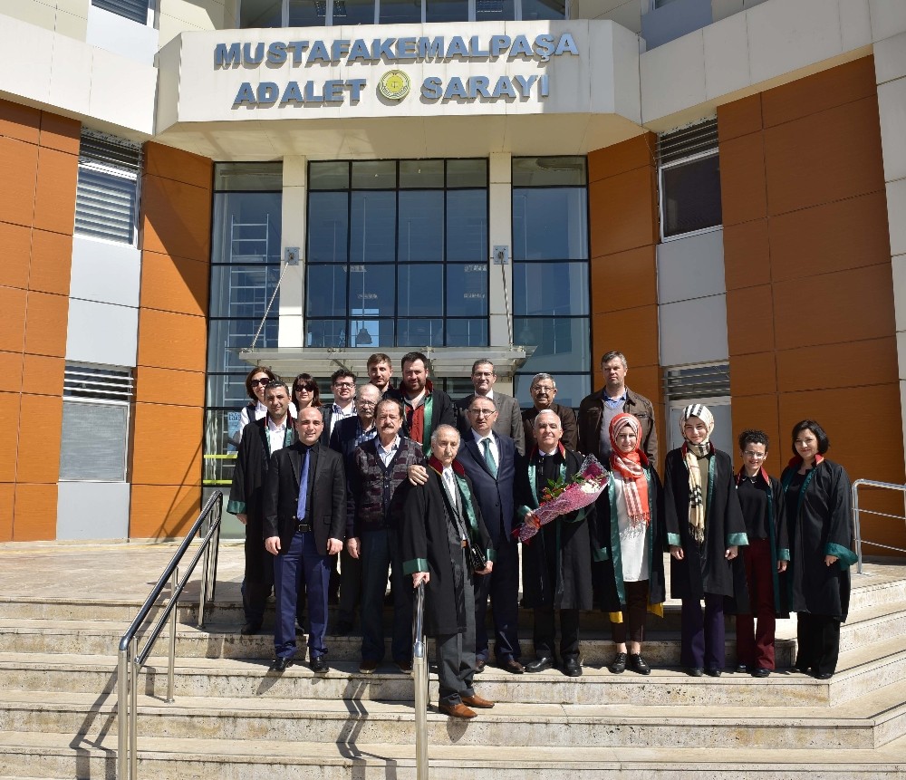 Kurtulandan Avukatlara Kutlama Ziyareti