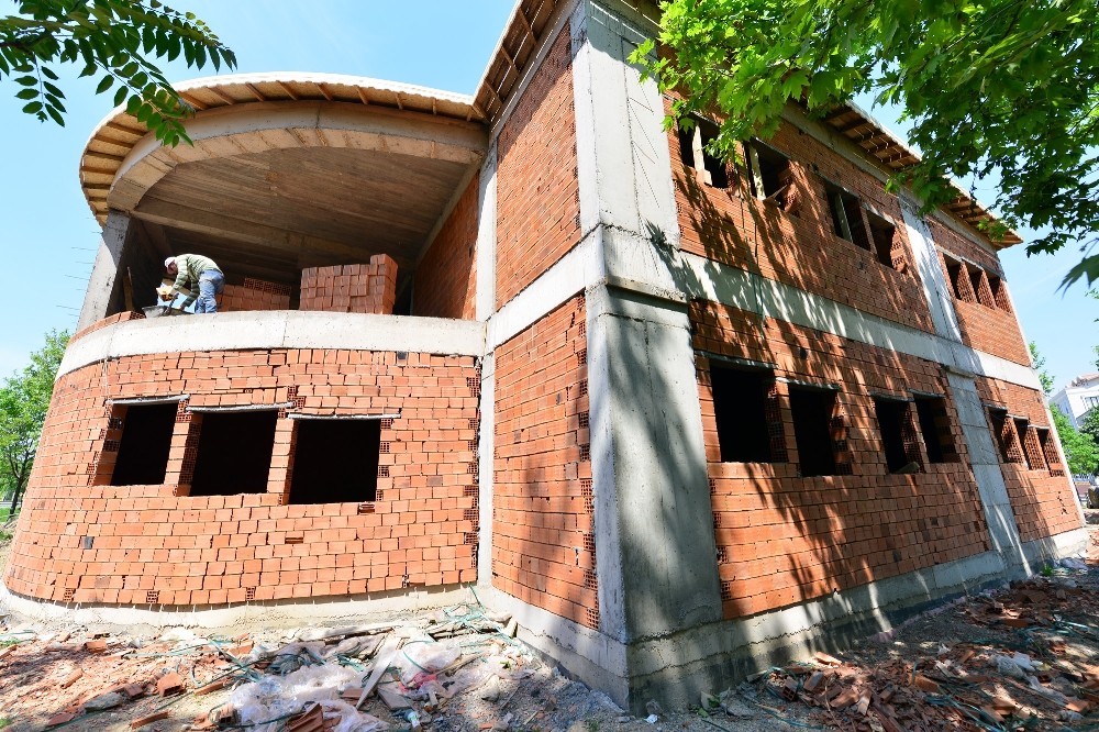 Millet Ve 75. Yıl Kreşleri Yükseliyor