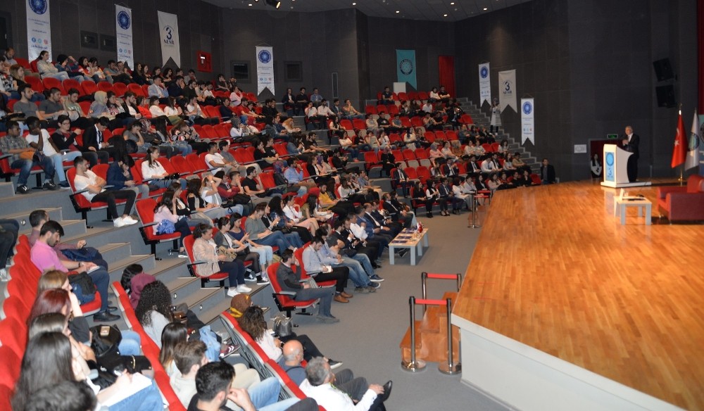 Prof. Dr. Tayyar Arı: