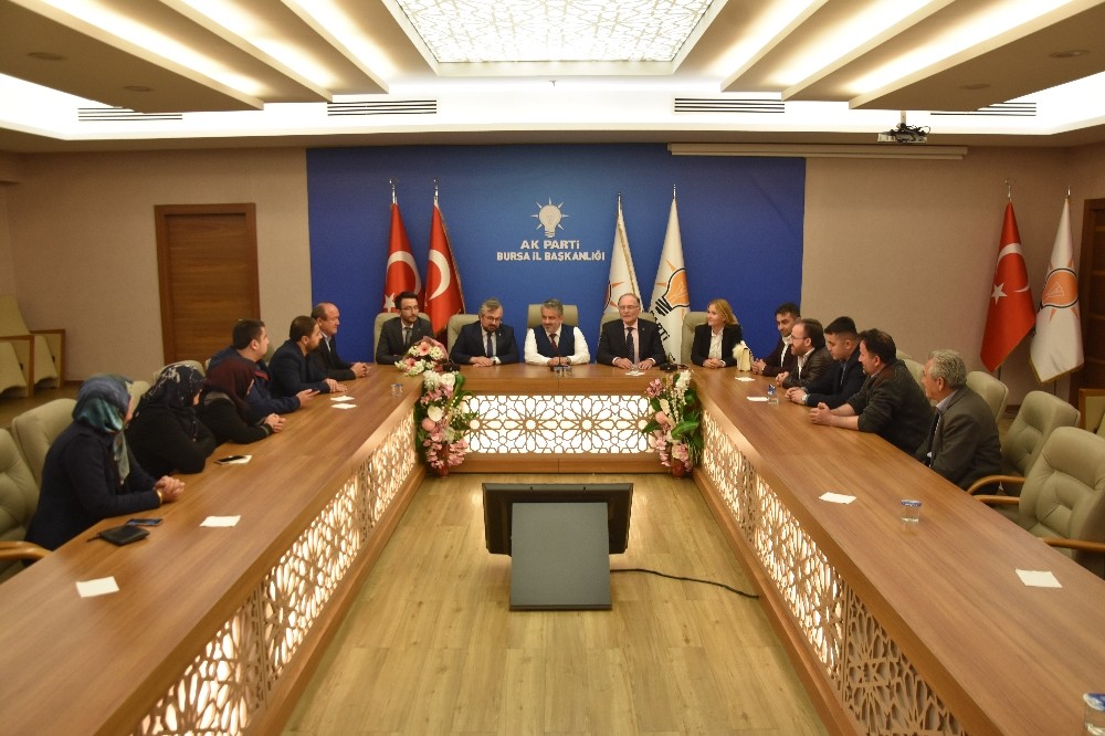 Salman: “Halkımızla El Ele Geleceğimizi Şekillendiriyoruz”