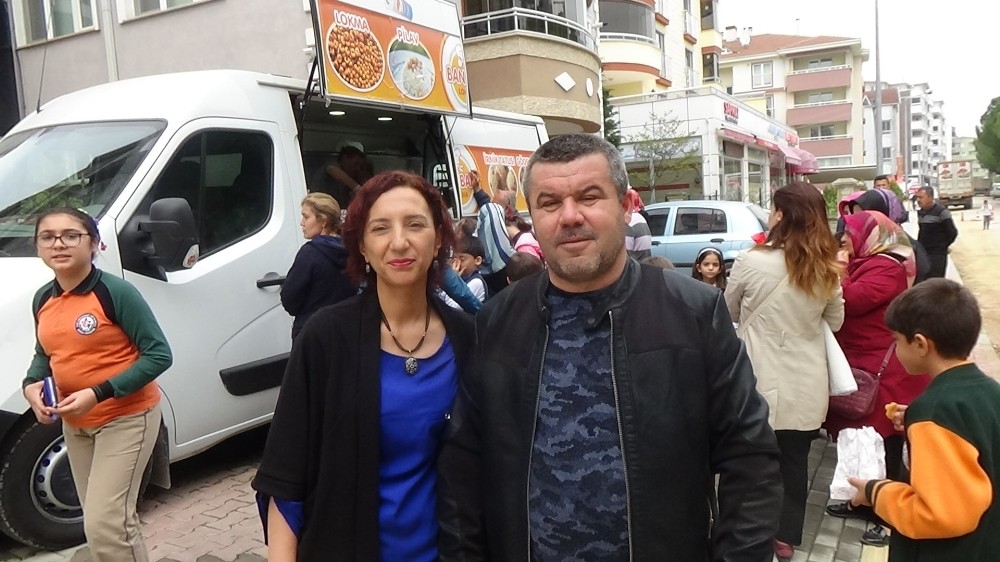 Şehit Ve Gaziler İçin Lokma Döktürdü