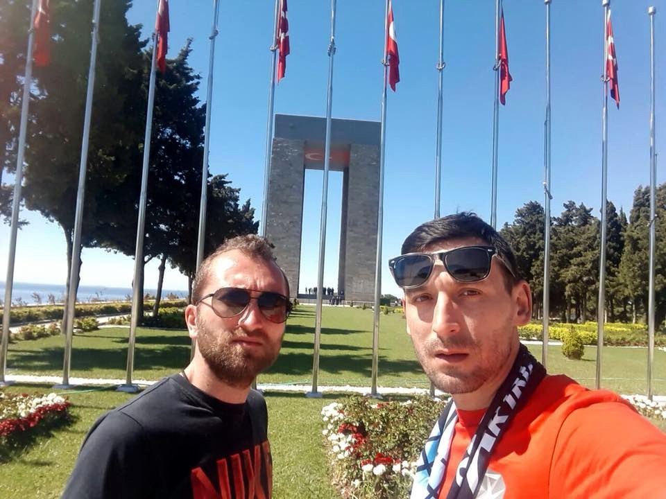 Şehitler İçin Çanakkaleye Yürüdüler