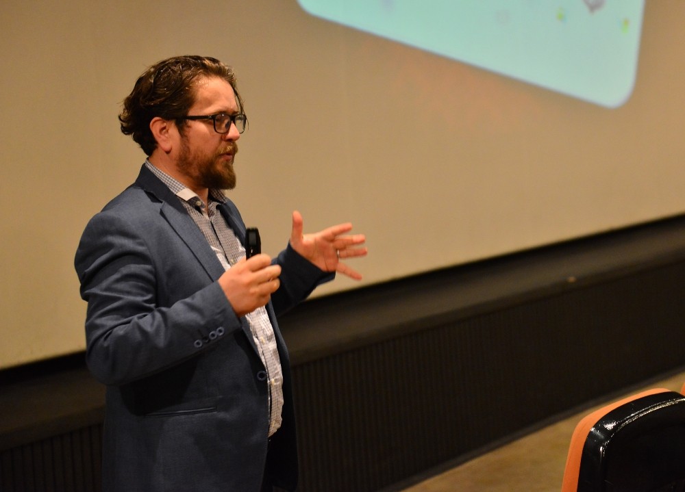 ‘Sosyal Medya Uzmanlığı Eğitim Programında Dersler Başladı