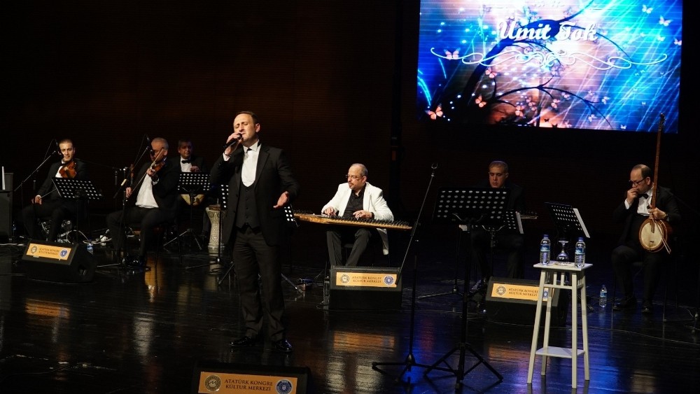 Tsm Sanatçılarından Müzik Ziyafeti