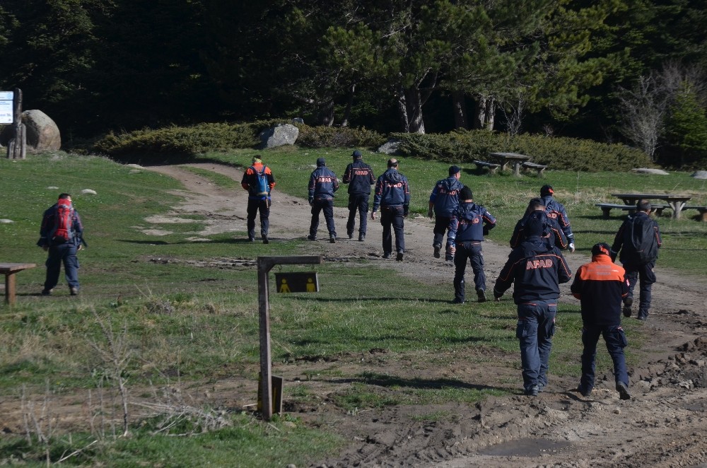 Uludağda Kaybolan Genci Arama Çalışmaları Devam Ediyor