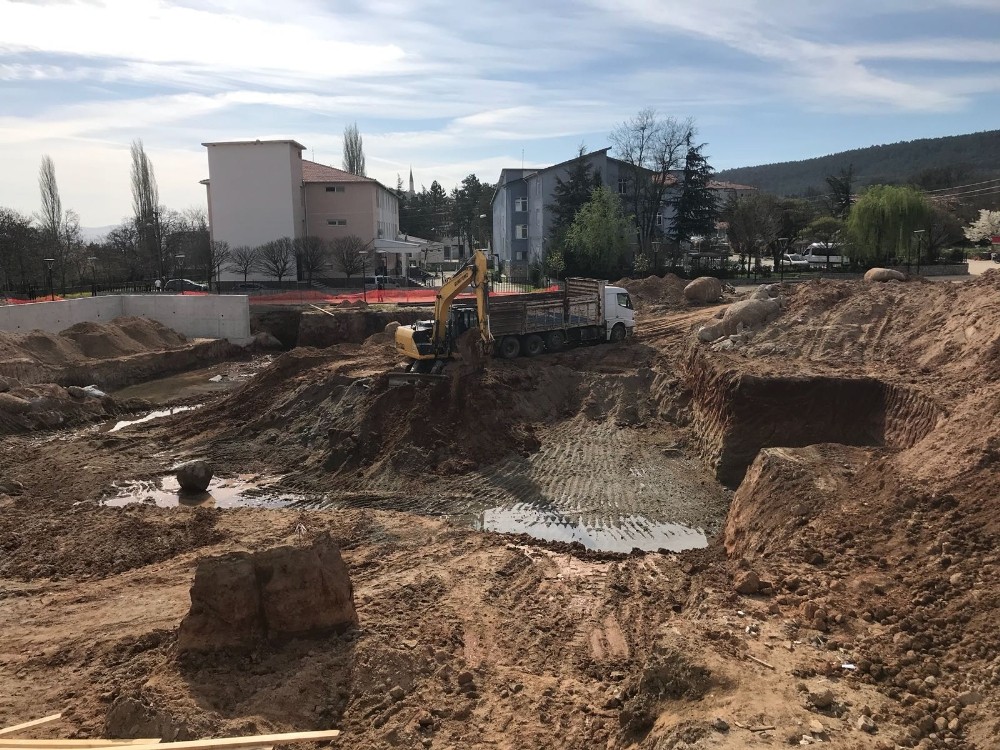 Yeni Devlet Hastanesi İnşaatına Başlandı