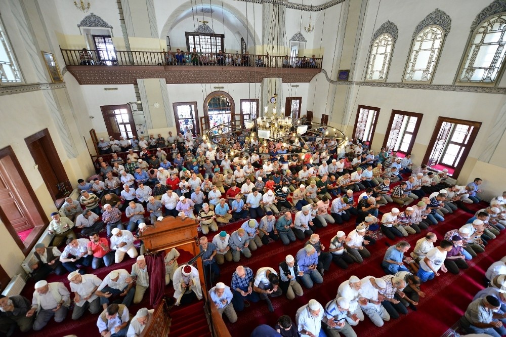 Yıldırımda Ramazan Temizliği