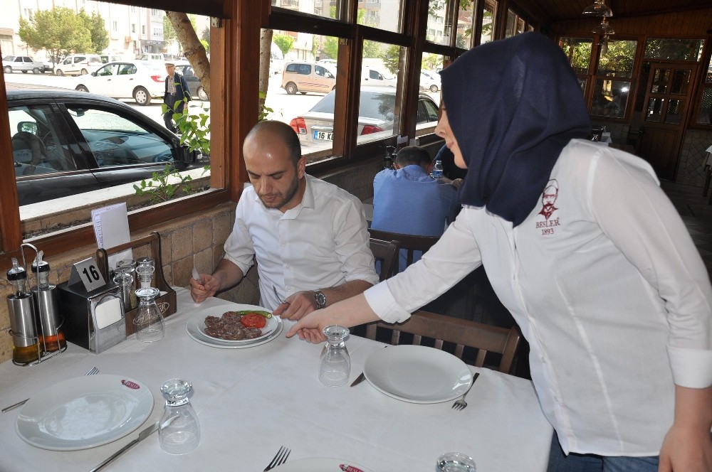 İsveçin Köfte İtirafı İnegöllü Köftecileri Sevindirdi