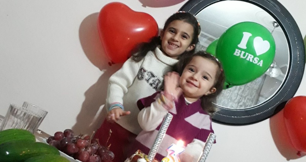 (Özel Haber) 4 Ve 6 Yaşındaki İki Kız Kardeş 3 Kadın Tarafından Böyle Kaçırıldı