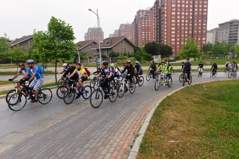 Pedallar Bağımlılıklara Karşı Çevrildi