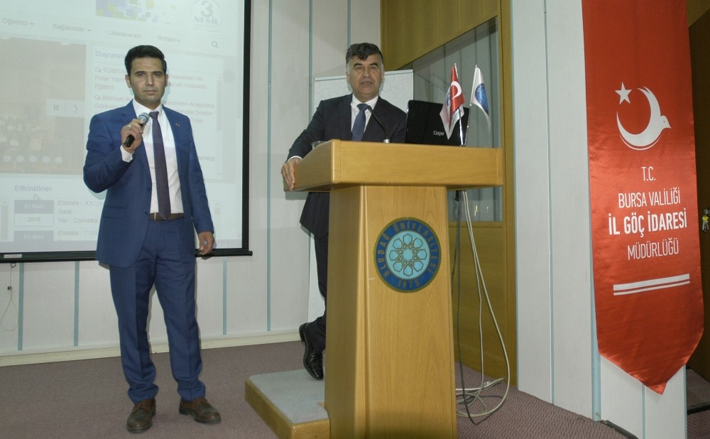 Sınırdışı Korkusuyla 8 Bin 500 Suriyeli Çocuk Okula Gitmiyor