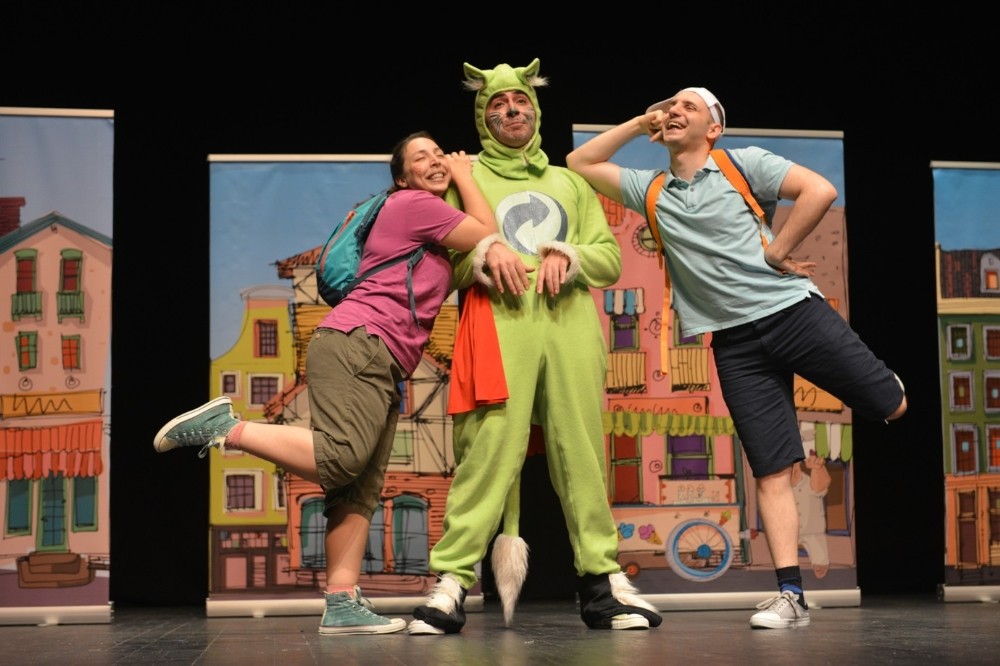 Tiyatro Gösterisiyle Çevre Bilincini Pekiştirdiler