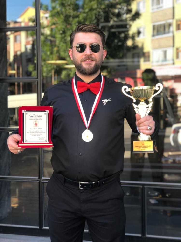 Türkiyenin Sihirli Elleri Yarışmasının İkincisi Bursadan