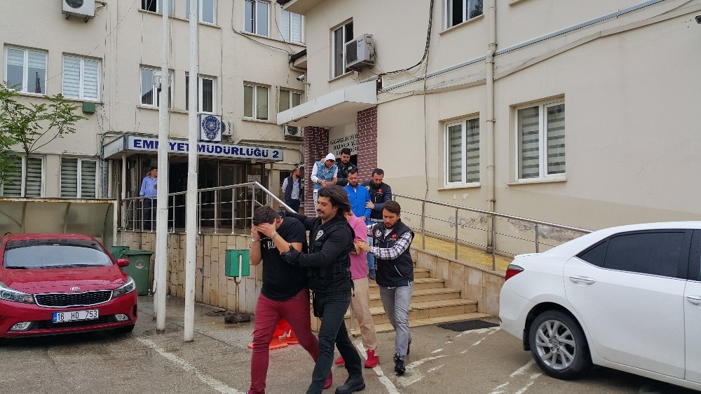 Uyuşturucu Şebekesine Büyük Darbe: 25 Gözaltı