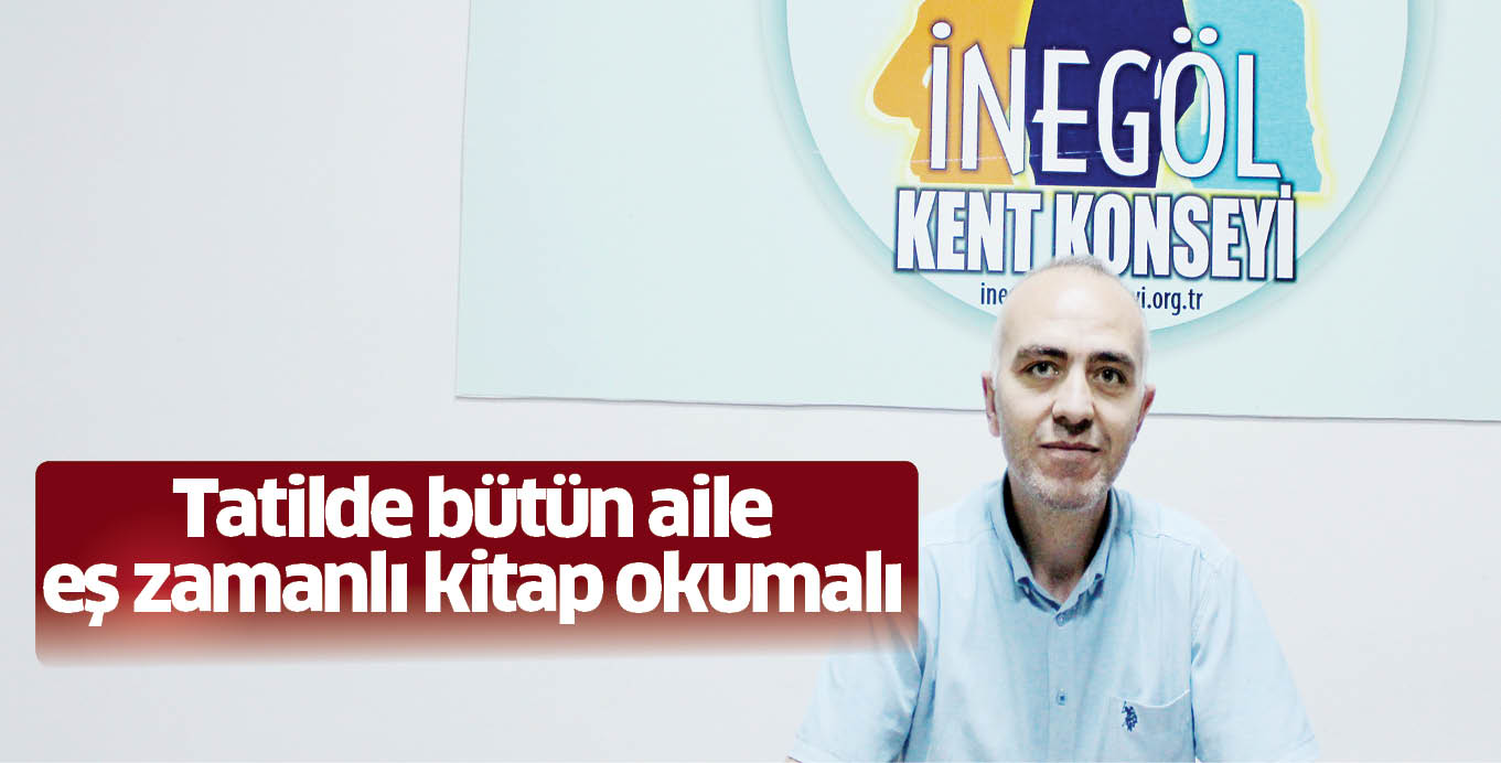 Tatilde bütün aile eş zamanlı kitap okumalı