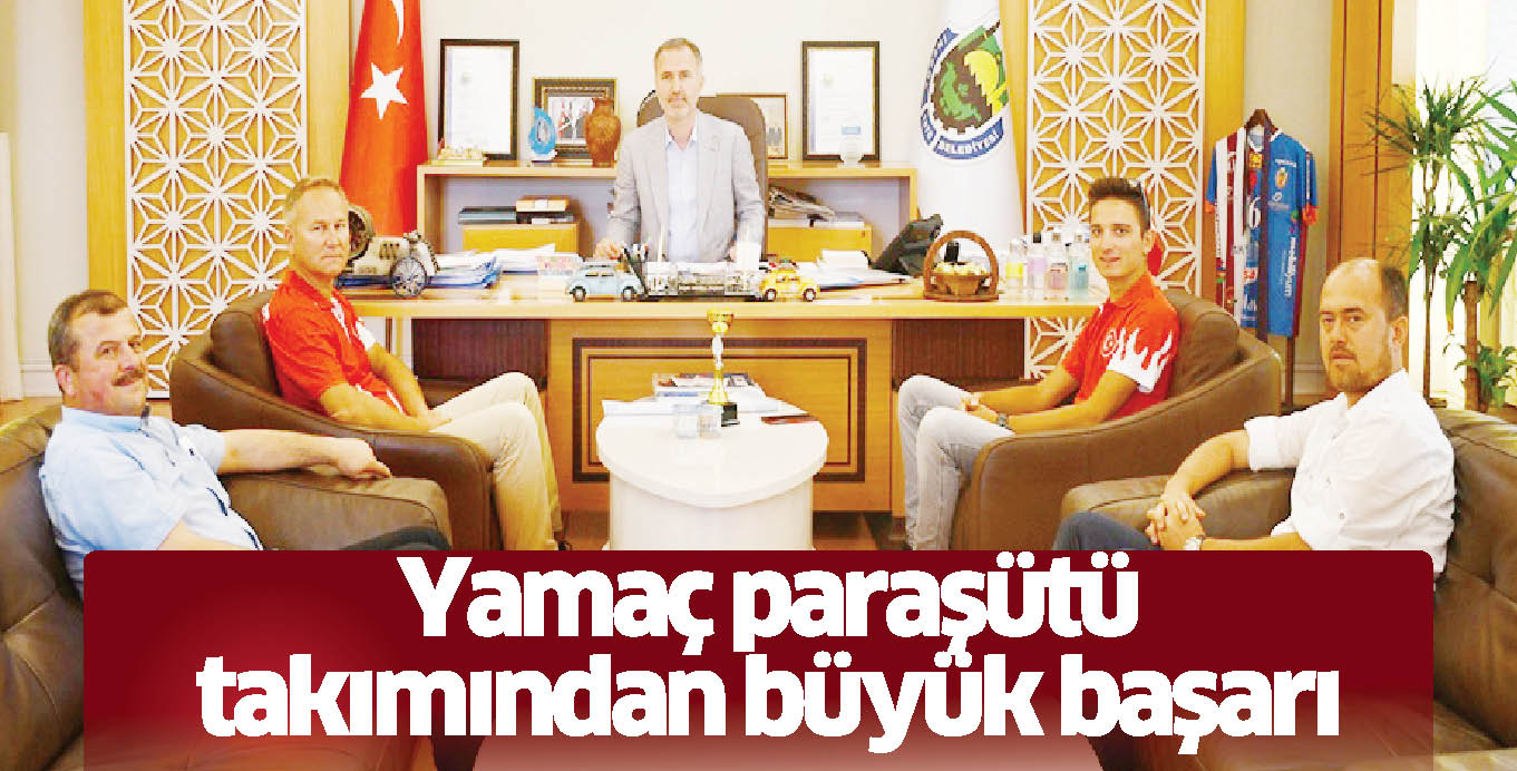 Yamaç paraşütü takımından büyük başarı