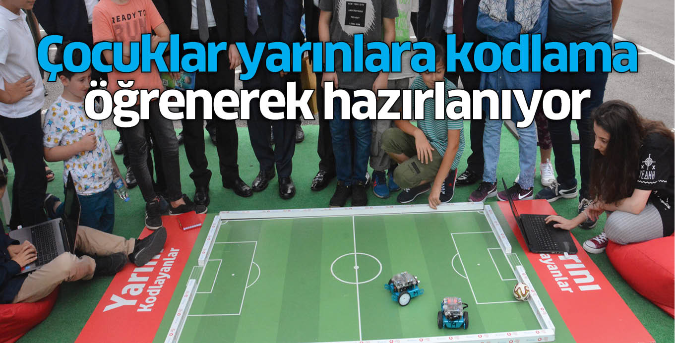 Çocuklar yarınlara kodlama öğrenerek hazırlanıyor