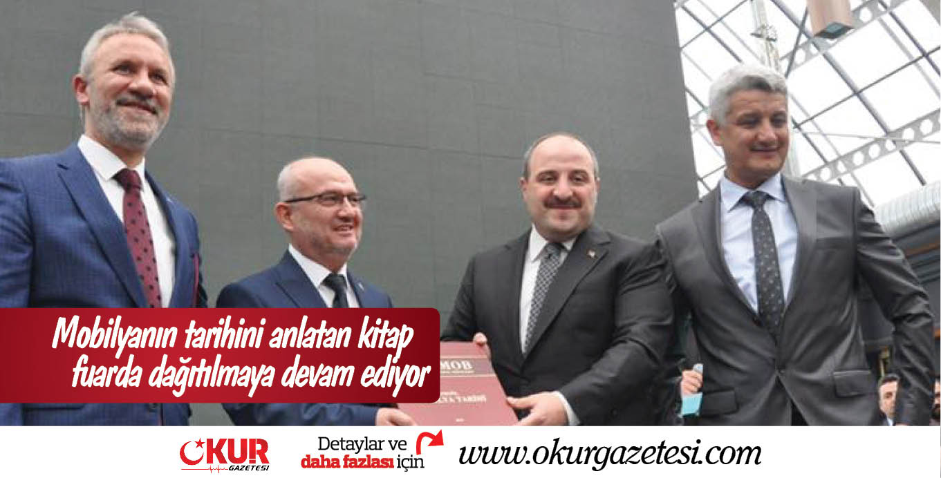 Mobilyanın tarihini anlatan kitap fuarda dağıtılmaya devam ediyor
