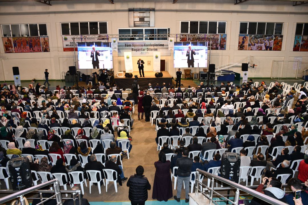 Mevlid-İ Nebi haftası programına yoğun katılım