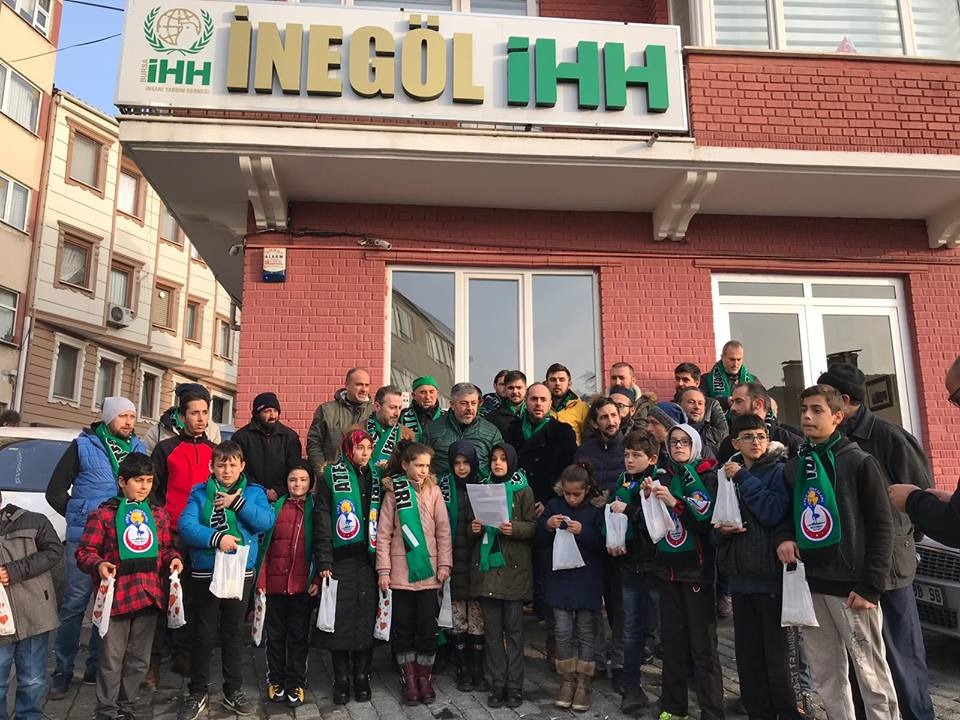 Miniklerden örnek hareket