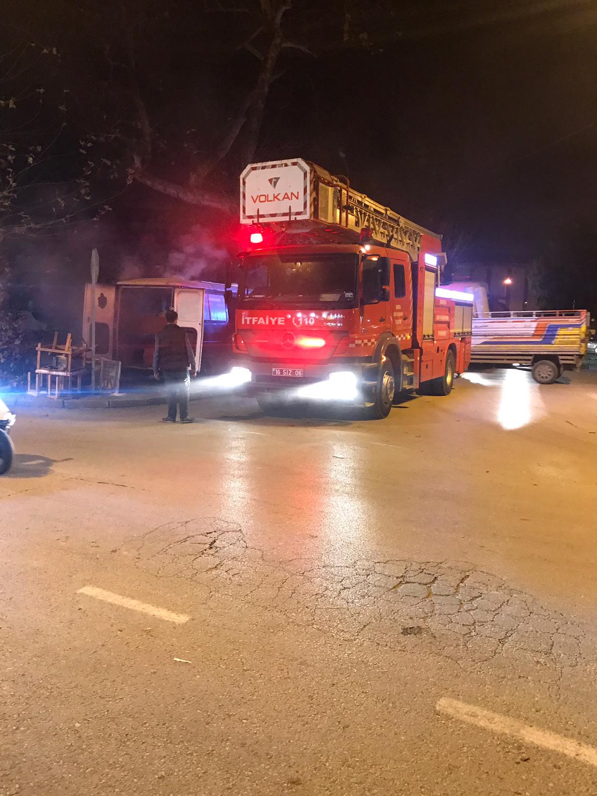 İnegöl’de araç yangını