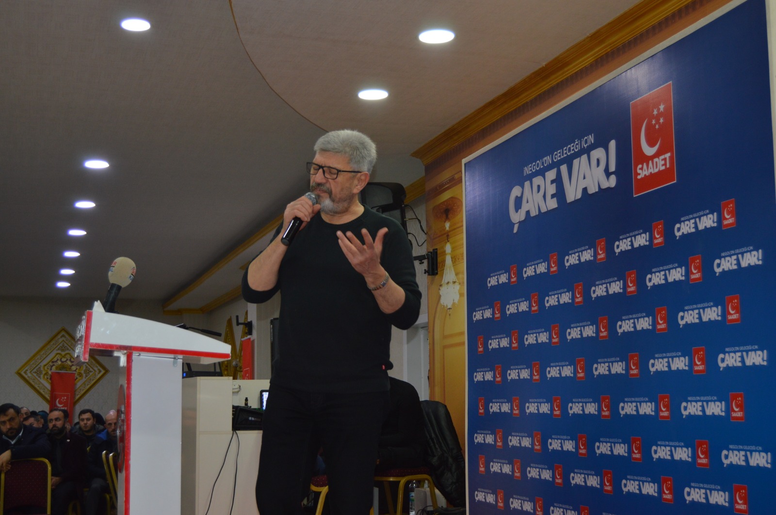 SP Çare Var konferansı düzenledi