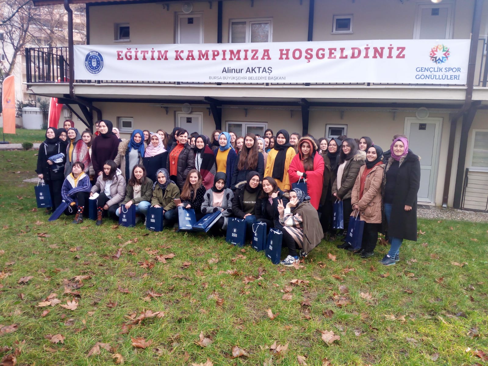 Naire Çikayevalı öğrenciler  Eğitim ve Motivasyon kampında konuk oldu