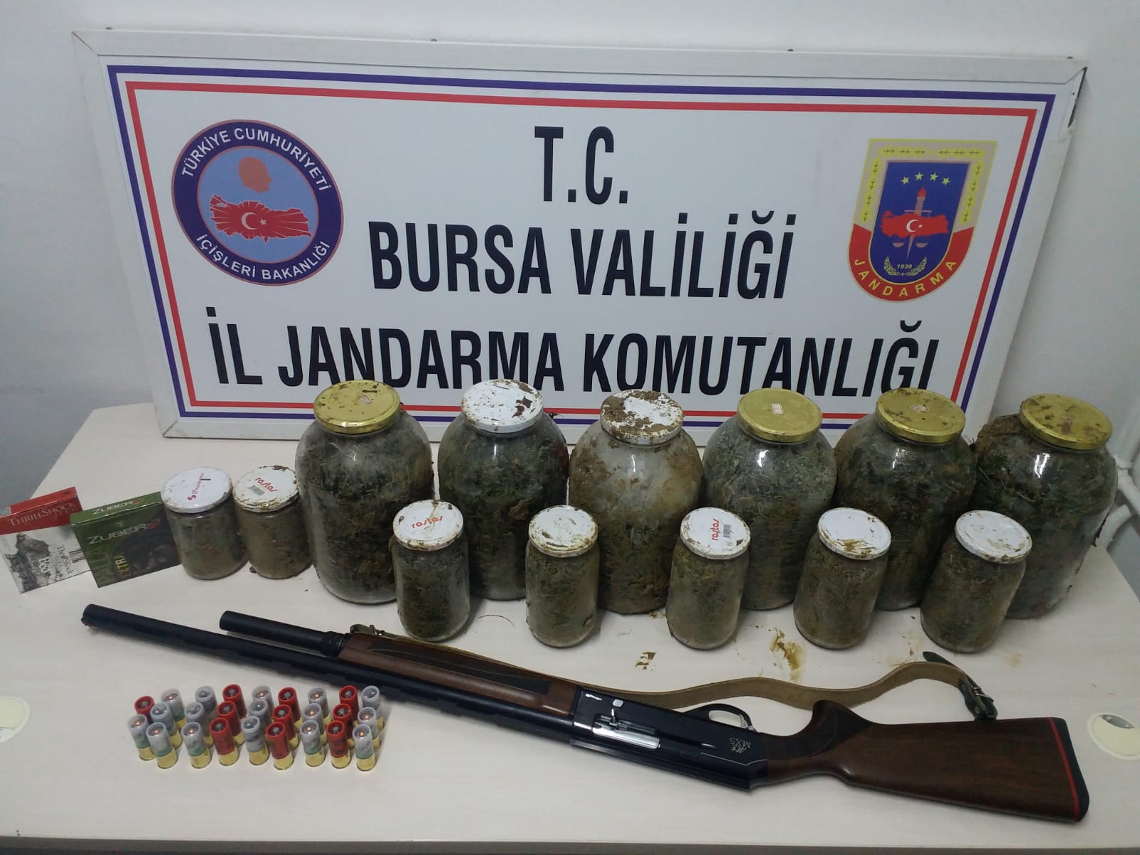 İnegöl’de uyuşturucu operasyonu… Tam 28 kilo yakalandı