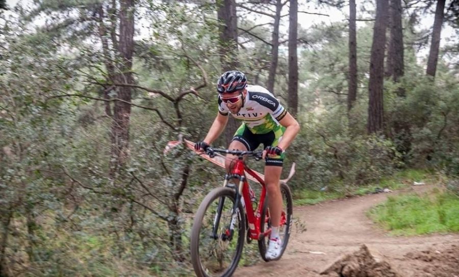 Ayaklarını kaybeden eczacının azmi herkese örnek oluyor