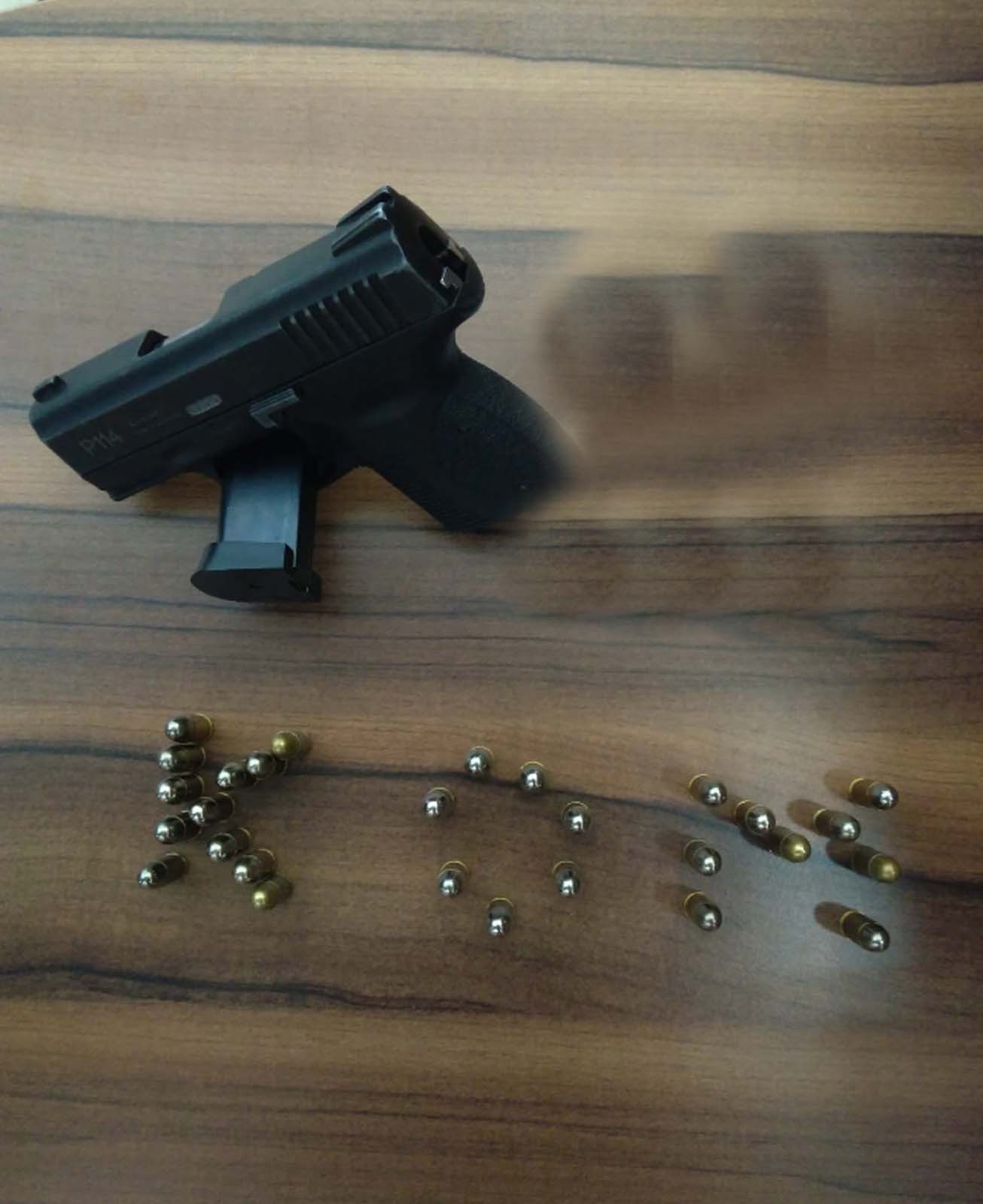 Kaçak silah operasyonları sürüyor