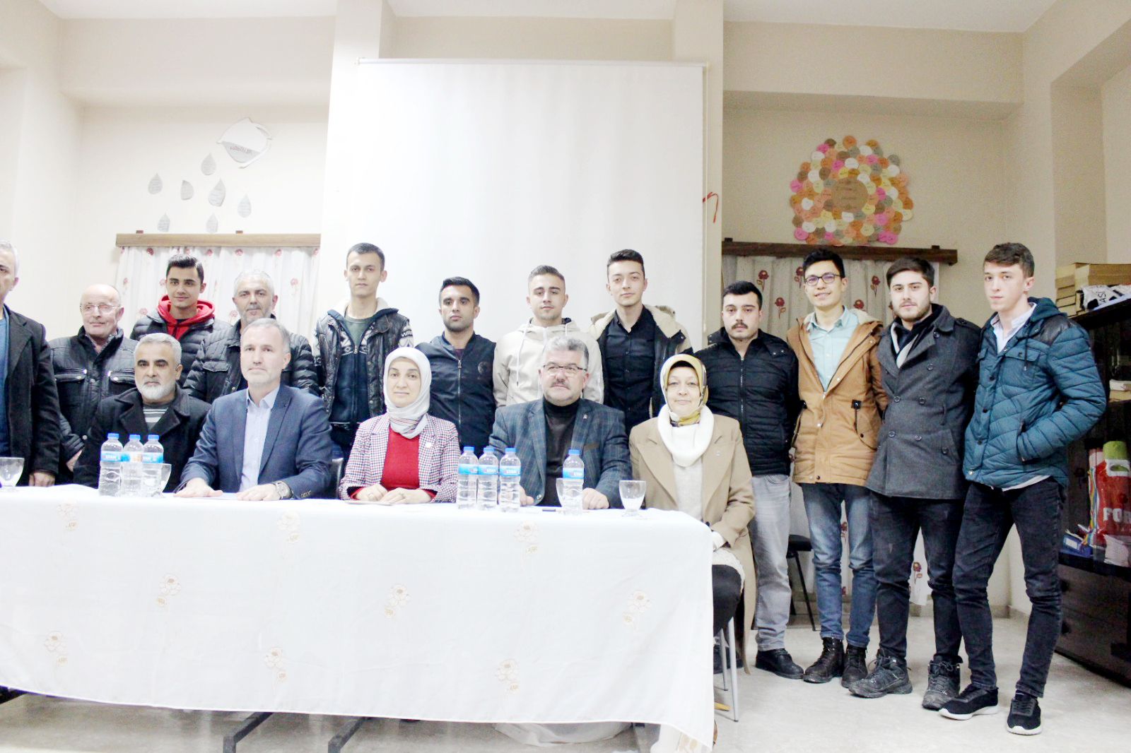 AK PARTi’DE SEÇiM ÇALIŞMALARI SüRüYOR