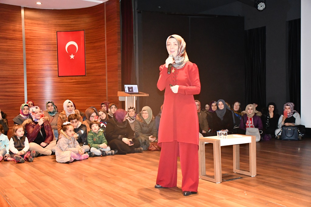 Tongar, İnegöllü annelerle buluştu