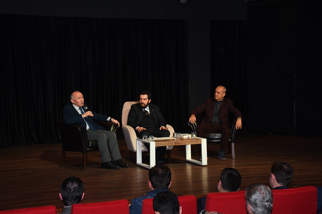 Bu oyunlar başka millete oynansa tozu toprağı kalmazdı